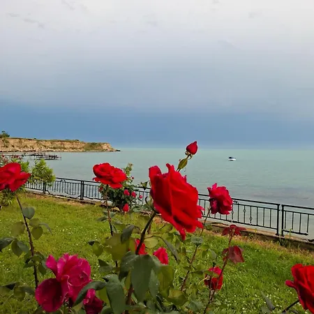 Akrotiria Sea View Apartman *